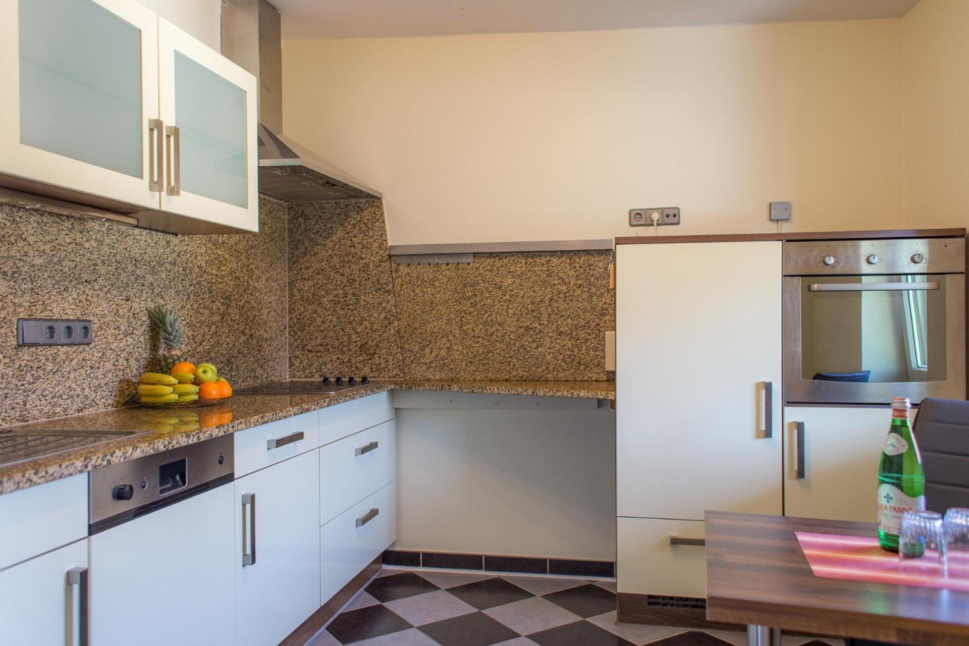 Ferienwohnung am Mühlenberg Waren  Exterior foto